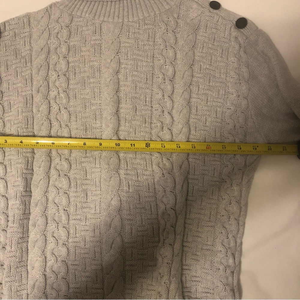 L.O.G.G. Gray Sweater❗️ - Picture 9 of 12